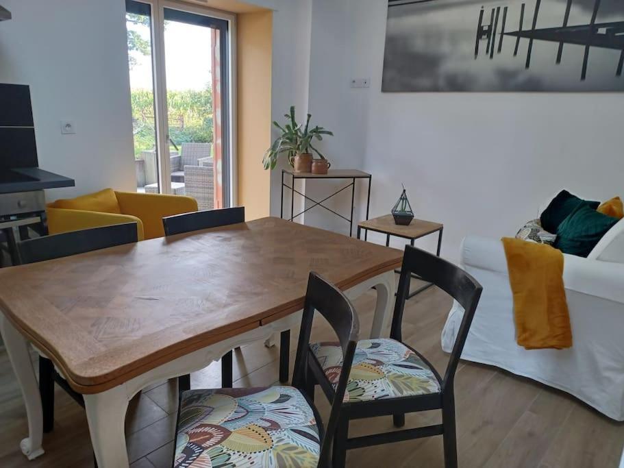 ~ Au Calme A La Campagne ~ Apartment La Meziere Exterior photo